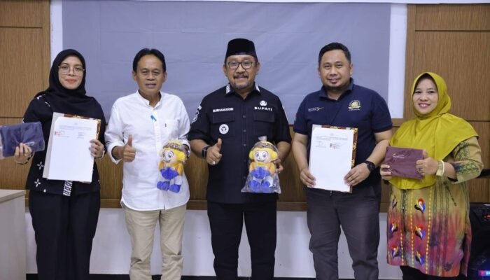 Pemda Bombana dan Bank Sultra Perkuat Layanan Keuangan bagi Guru