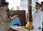 Mufassir Dilantik sebagai Pj Kepala Desa Pongkalaero, Bupati Bombana Tekankan Pelayanan Publik