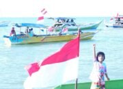 Merah Putih Membelah Laut Kasipute, Bupati Bombana Dorong Potensi Bahari Naik Kelas